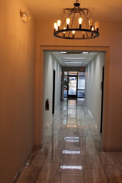 More Photos Of 9580 W Sahara Ave, Las Vegas Office For Sale