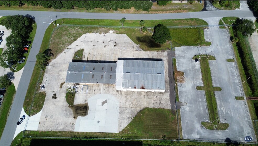 More Photos Of 222 Yellow Pl, Rockledge Warehouse For Lease