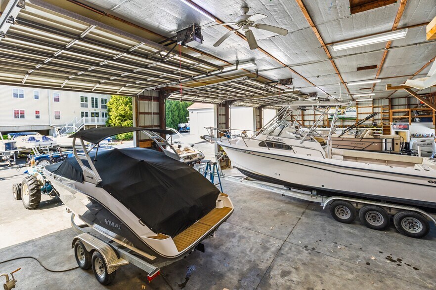 More Photos Of 30387 Cedar Neck Rd, Ocean View Flex For Sale