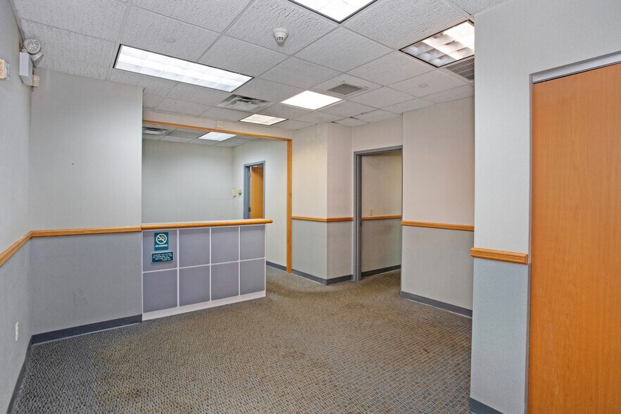 More Photos Of , Bayside Office For Sale