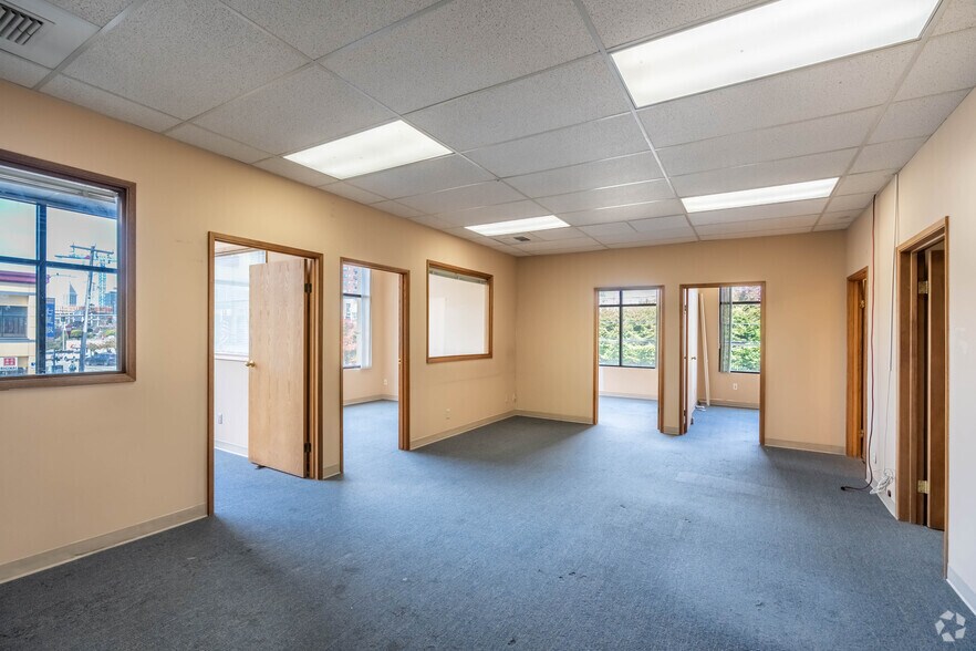 More Photos Of 1207 S Jackson St, Seattle Freestanding For Sale