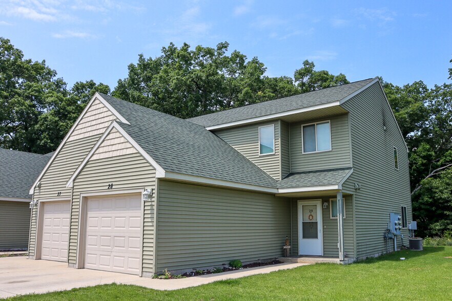 More Photos Of 816 Marquette Ave, Muskegon Apartments For Sale