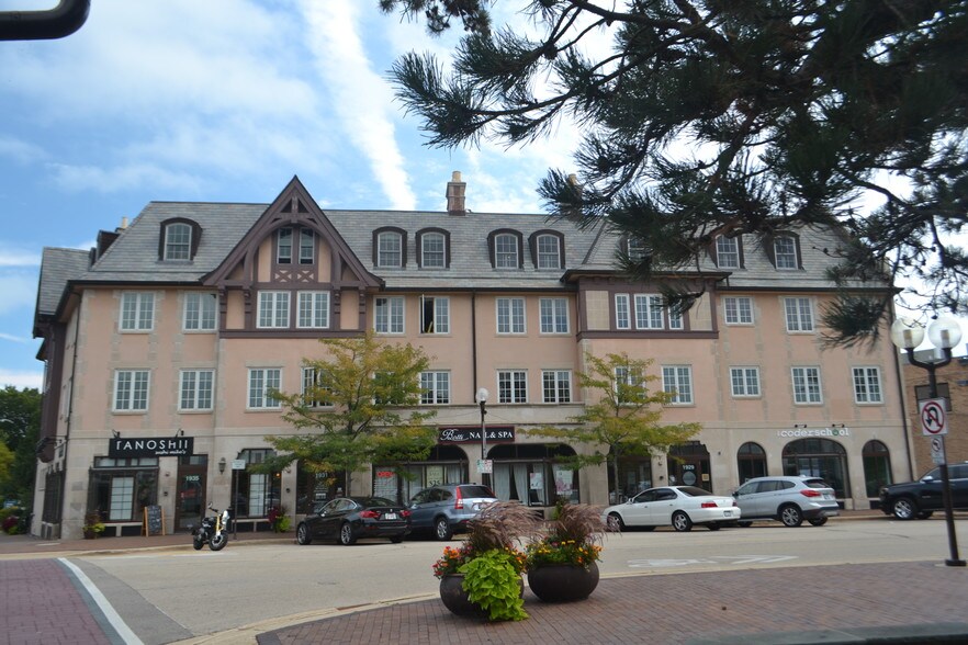 More Photos Of 430 Park Ave, Highland Park Office For Lease