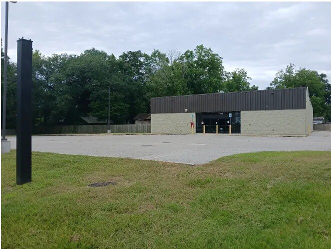 More Photos Of 1498 N Wilson Ave, Prichard Convenience Store For Lease