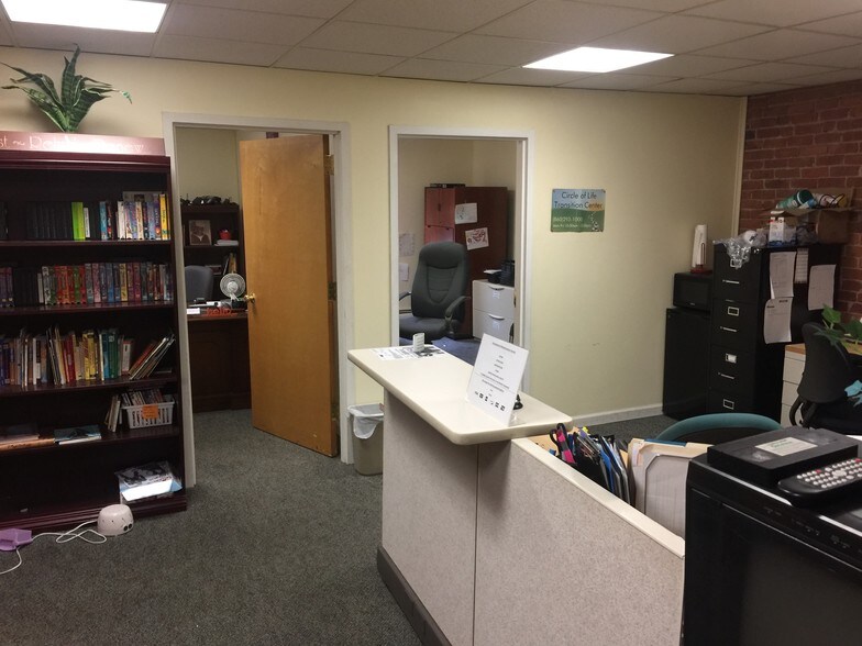 More Photos Of 1 Congress St, Hartford Office For Lease