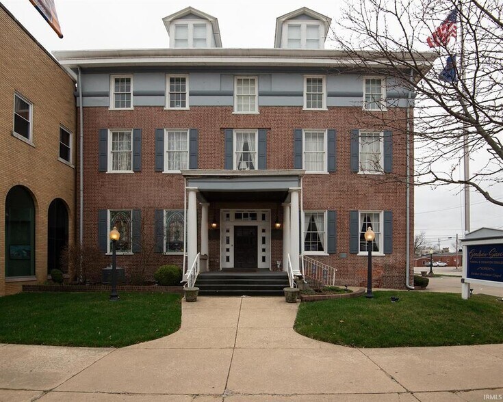 More Photos Of 505 Main St, Vincennes Office Residential For Sale