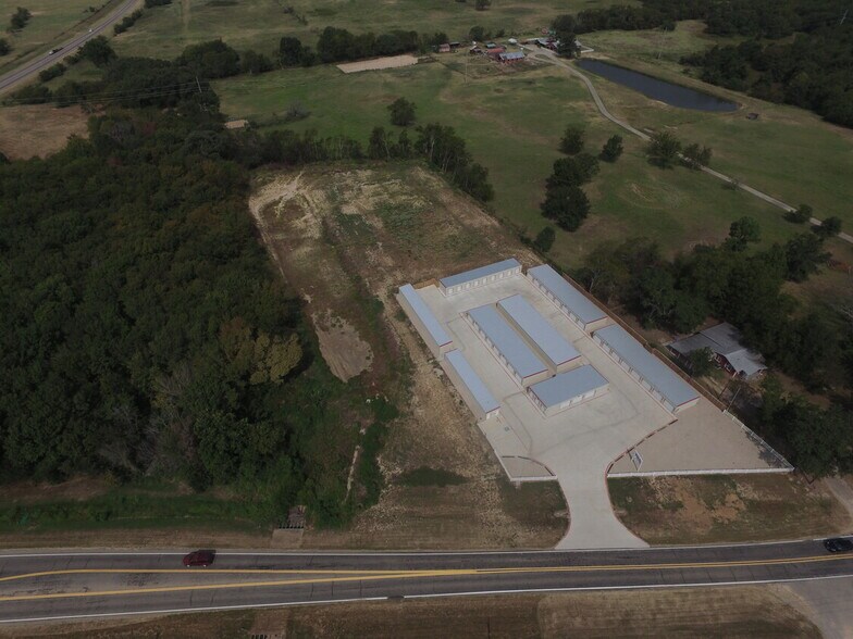 More Photos Of 1337 Arbala Rd, Sulphur Springs Self Storage For Sale