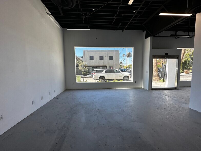 More Photos Of 314 N Harper Ave, Los Angeles Storefront Retail Office For Lease