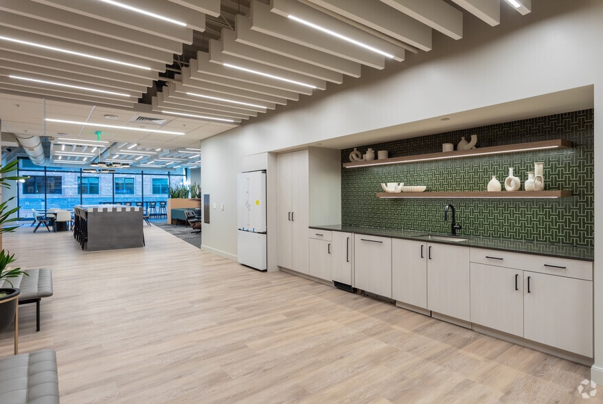 More Photos Of 421 N Harrington St, Raleigh Office For Lease