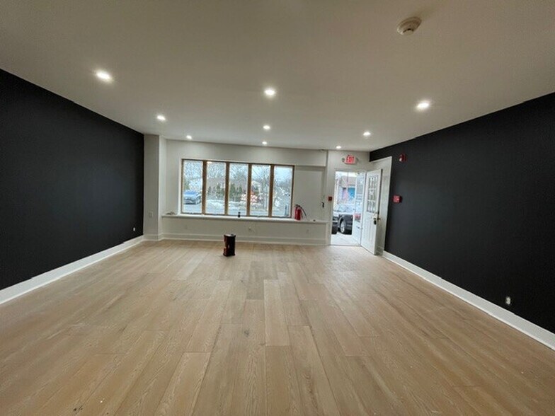 More Photos Of 1812 Brownsville Rd, Trevose General Retail For Lease