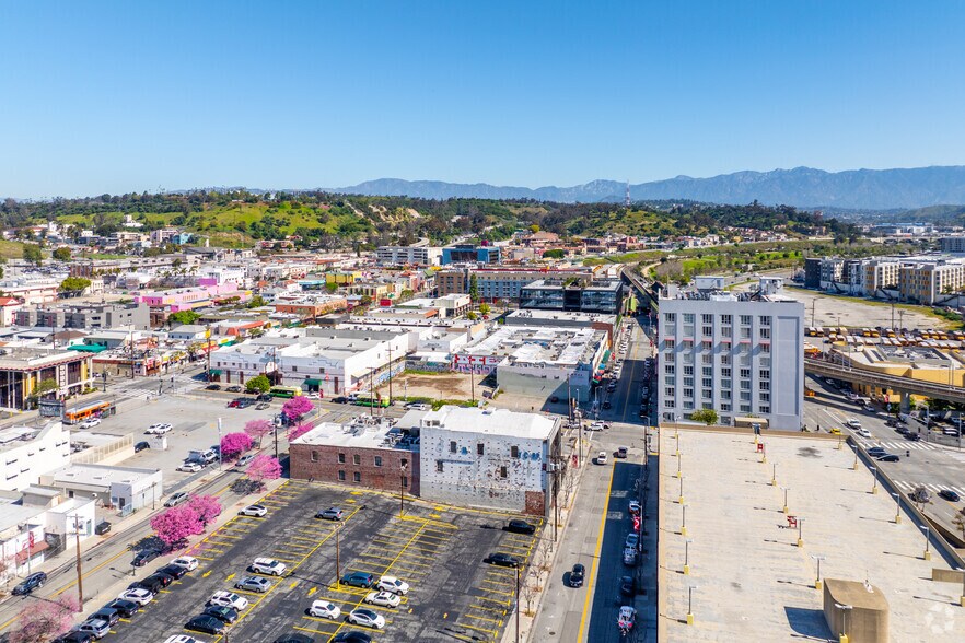 More Photos Of 759 N Spring St, Los Angeles Loft Creative Space For Lease