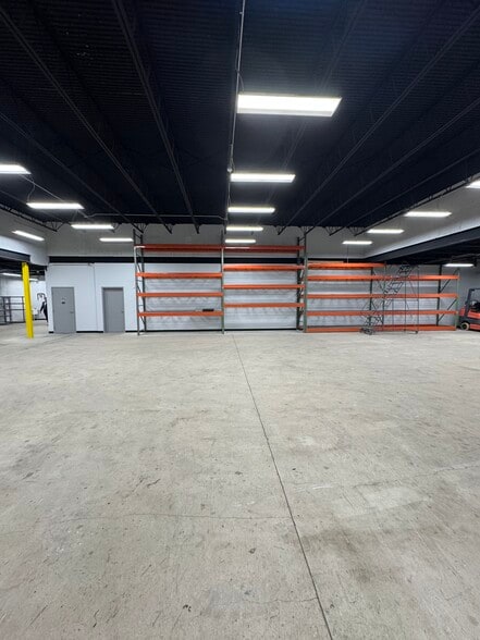 More Photos Of 1921 Pembroke Rd, Hollywood Warehouse For Lease
