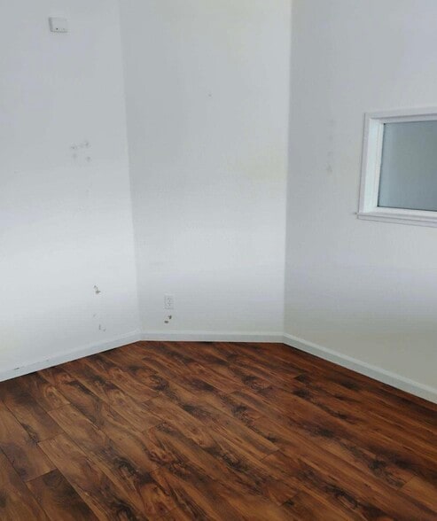 More Photos Of 155 Main St, Woodland Medical For Lease