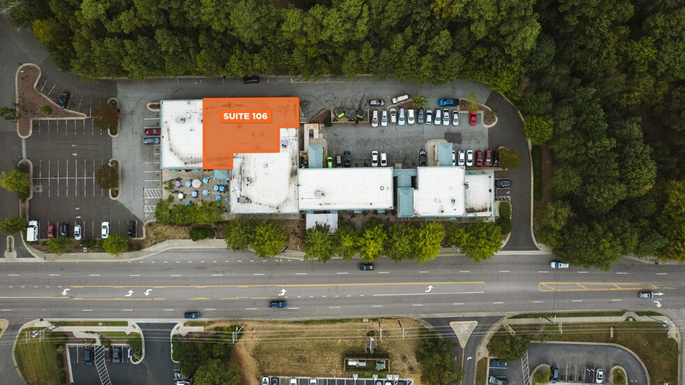 More Photos Of 4810 Hope Valley Rd, Durham Storefront For Sale