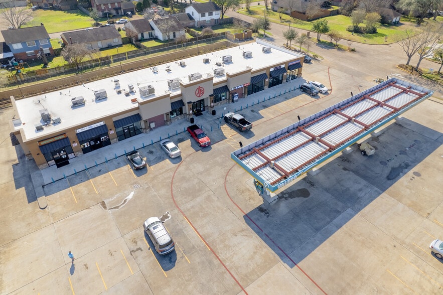 More Photos Of 3708 McHard Rd, Missouri City Freestanding For Lease