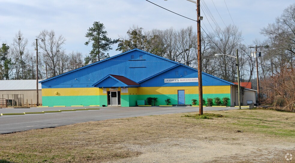 More Photos Of 698 Murray Rd, Orangeburg Skating Rink For Sale