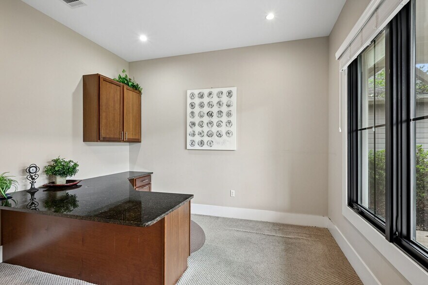 More Photos Of 27735 James Chapel Rd N, Holden Office For Sale