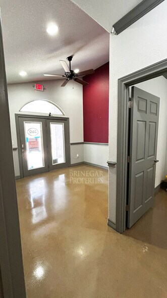 More Photos Of 2851 Joe Dimaggio Blvd, Round Rock Medical For Lease