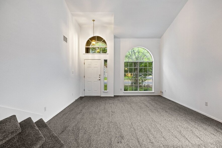 More Photos Of 4416 Campo Verde Dr, Austin Multifamily For Sale