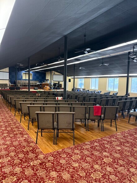 More Photos Of 1500 Circle Park Blvd, Fort Worth Religious Facility For Sale