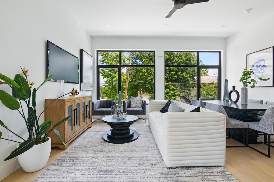 More Photos Of 426-430 E 8th St, Dallas Apartments For Sale