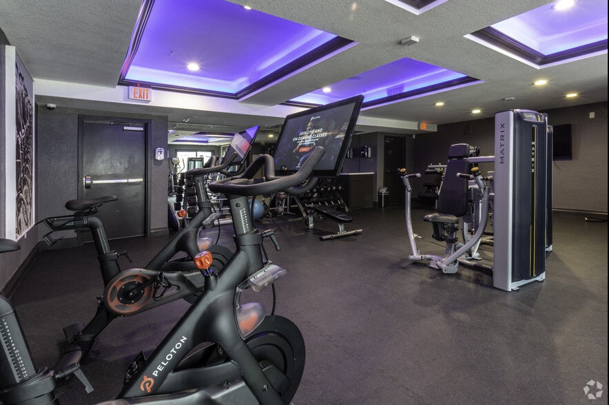 More Photos Of 5395 Napa St, San Diego Apartments For Lease