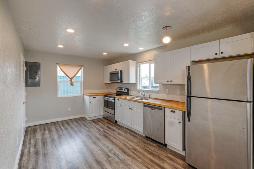 More Photos Of , Salem Unknown For Sale