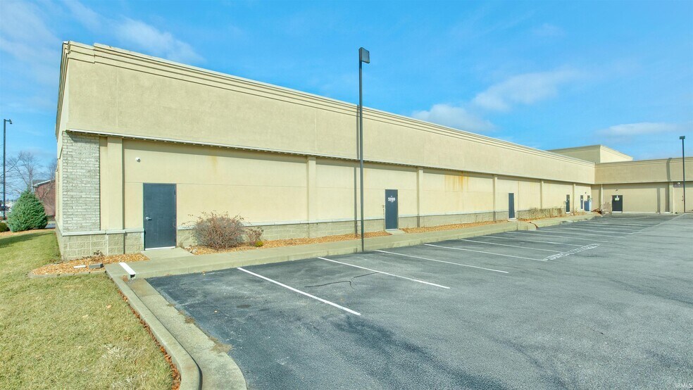 More Photos Of 7145 E Virginia St, Evansville Medical For Lease