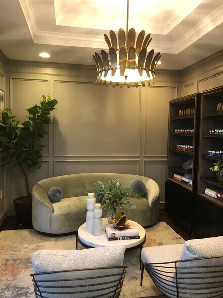 More Photos Of 20008 Champion Forest Dr, Spring Office For Sale