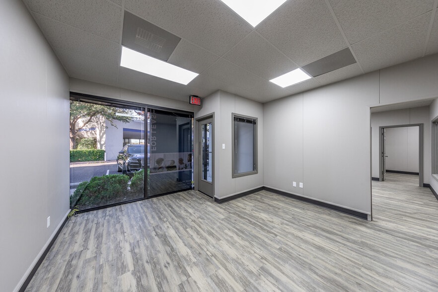 More Photos Of 4920 S Loop 289, Lubbock Office For Lease