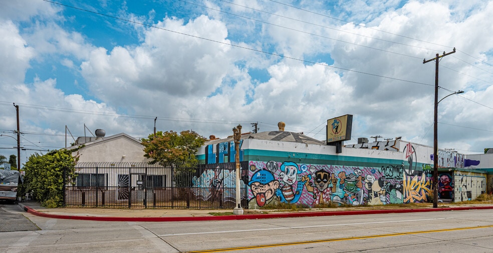 More Photos Of 4901 Telegraph Rd, East Los Angeles Flex For Sale