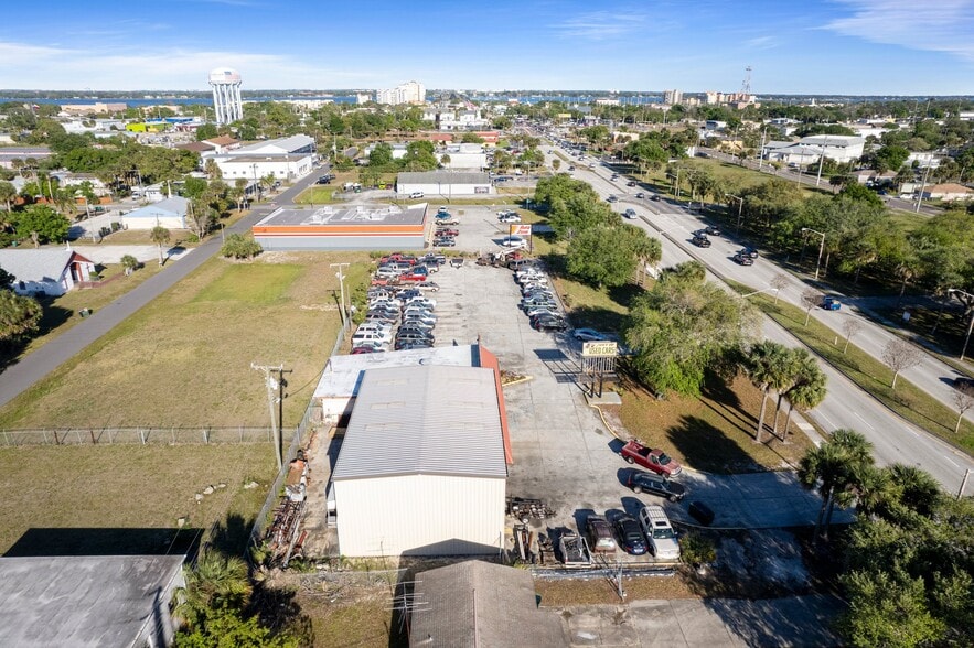 More Photos Of 628 King St, Cocoa Auto Dealership For Sale