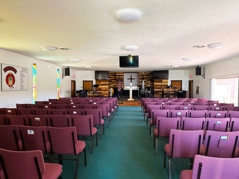 More Photos Of 14631 Leffingwell Rd, Whittier Religious Facility For Sale