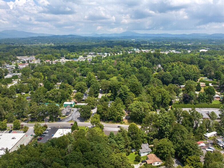 More Photos Of 1001 Greenville Hwy, Hendersonville Medical For Lease
