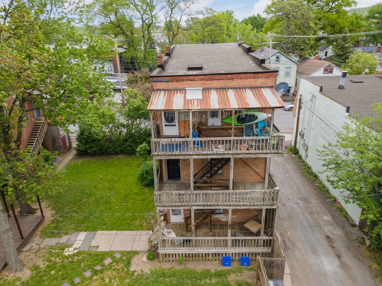 More Photos Of 462-470 2nd Ave, Troy Storefront Retail Residential For Sale