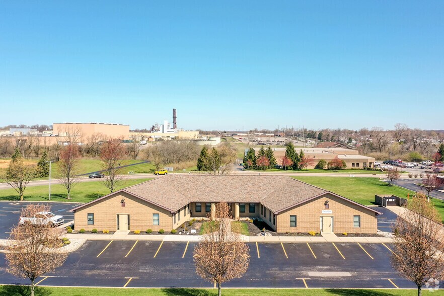 Primary Photo Of 1701-1707 Delco Park Dr, Dayton Office For Sale