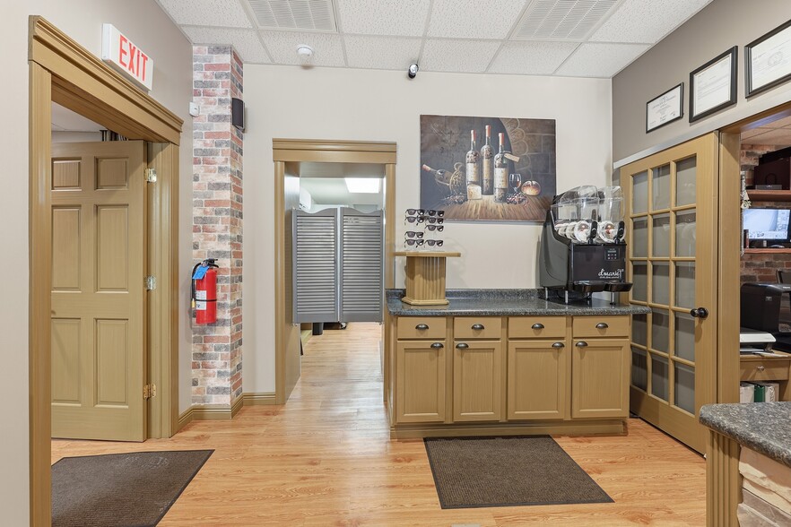 More Photos Of 219 S Sandusky Ave, Bucyrus Storefront Retail Residential For Sale