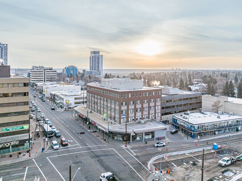 More Photos Of 10412 124 St, Edmonton Office For Lease