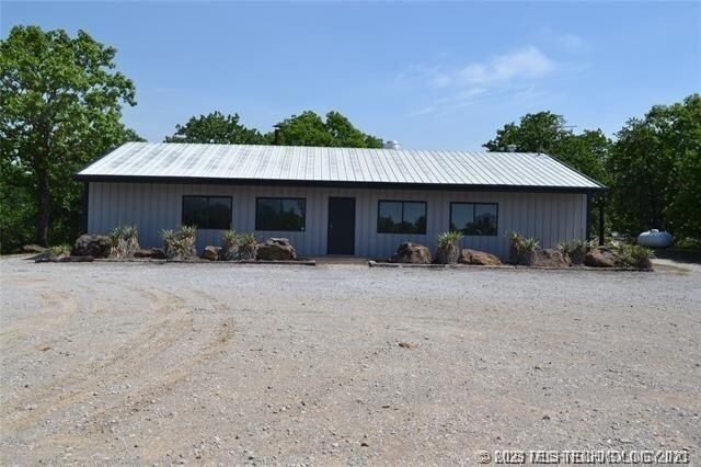 More Photos Of 9329 State Highway 20, Skiatook General Retail For Sale