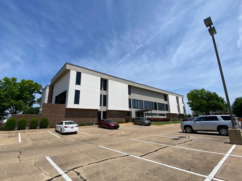 More Photos Of 3007 Knight St, Shreveport Office For Lease