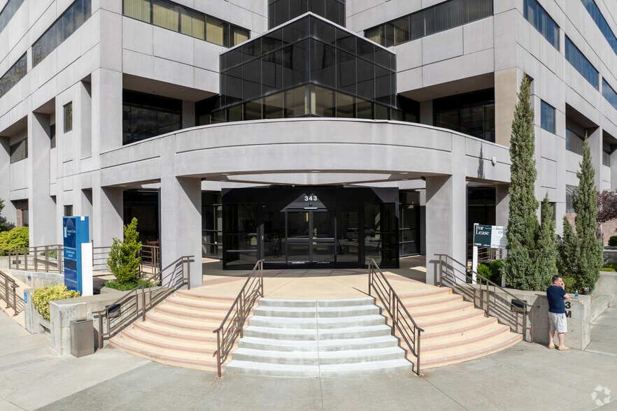 More Photos Of 343 Elm St, Reno Medical For Lease