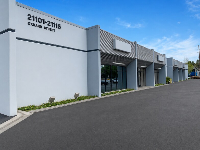 Primary Photo Of 21101-21115 Oxnard St, Woodland Hills Light Distribution For Lease