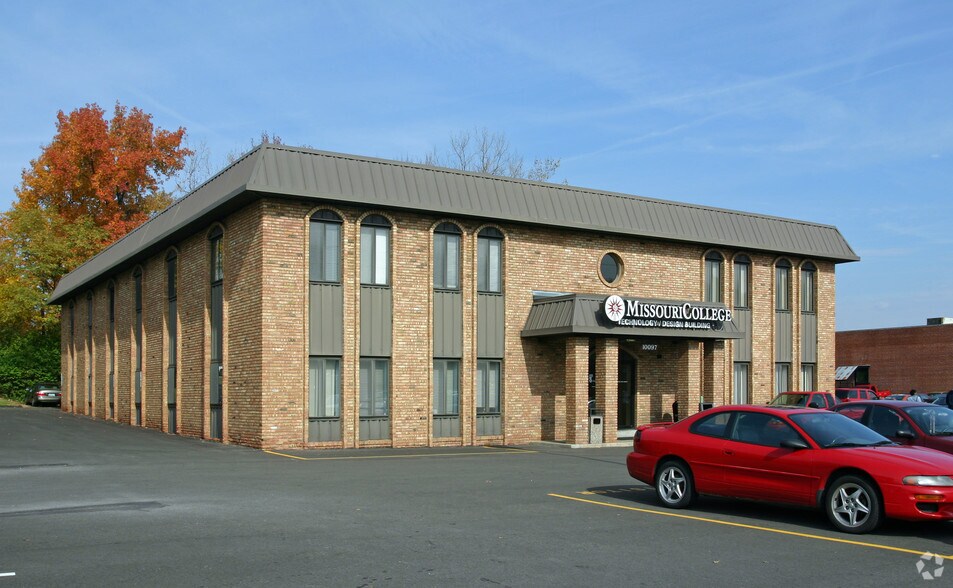 Primary Photo Of 10097 Manchester Rd, Saint Louis Office For Lease