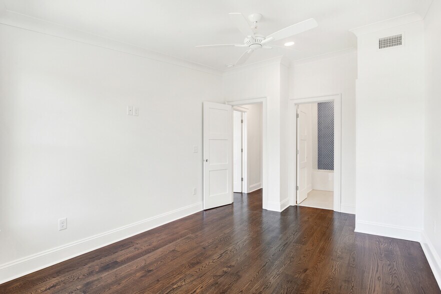 More Photos Of 104 17th pl, Tybee Island Multifamily For Sale