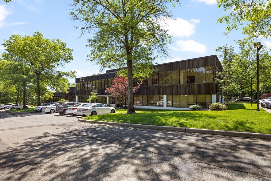 Primary Photo Of 136 Summit Ave, Montvale Office For Lease