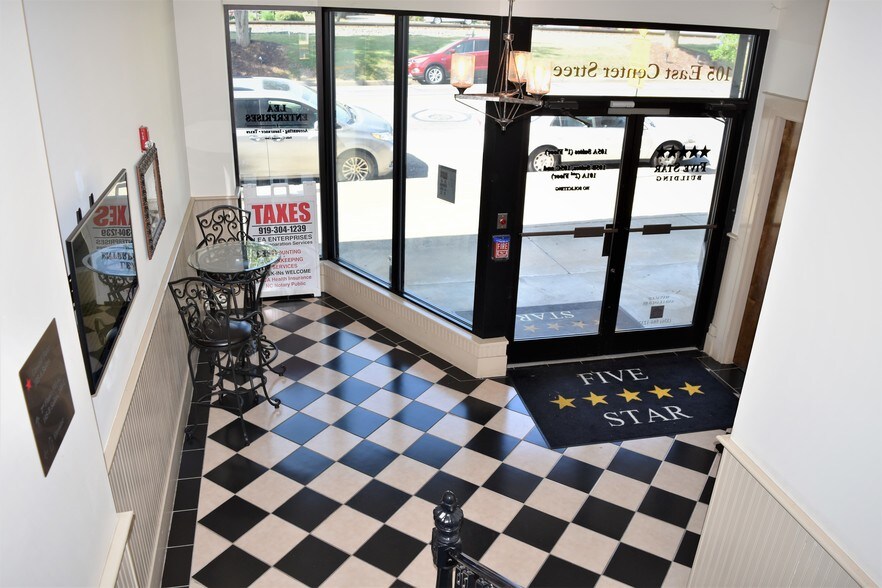 More Photos Of 105 E Center St, Mebane Office For Lease