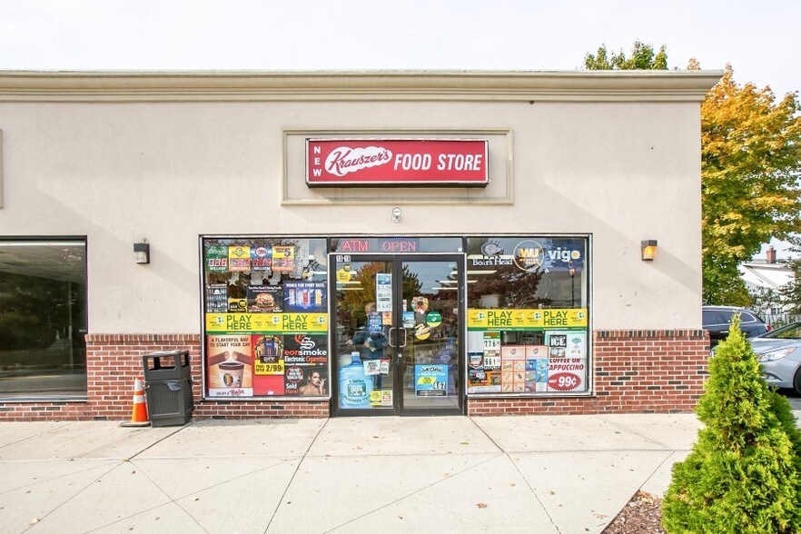 More Photos Of 10-16 River Rd, Fair Lawn Freestanding For Lease