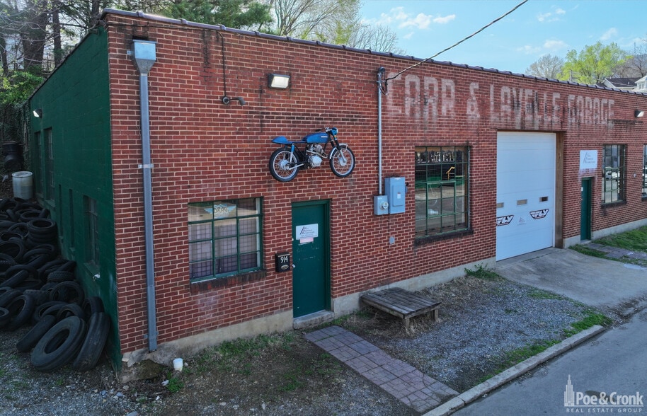 More Photos Of 914 4th St SE, Roanoke Industrial For Lease