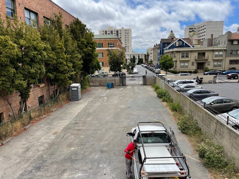 More Photos Of 1501 Jackson St, Oakland Warehouse For Lease