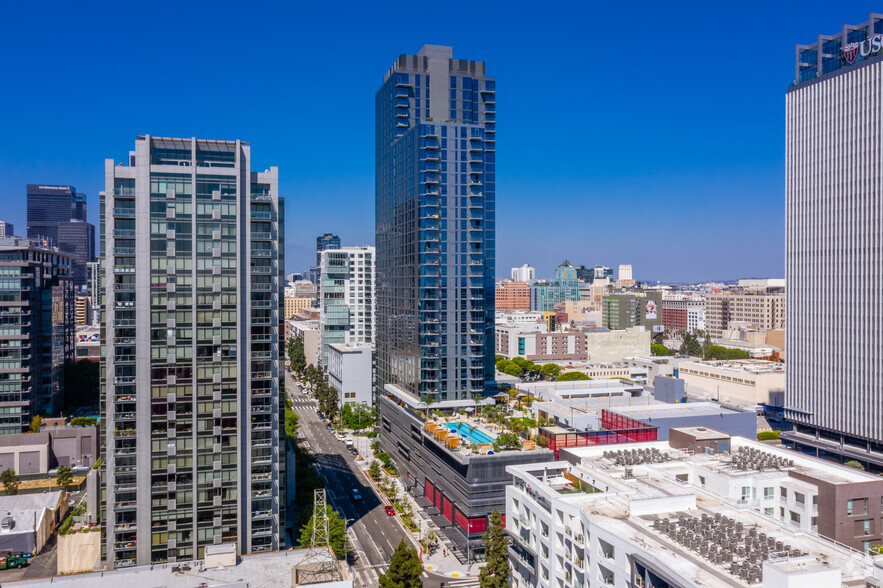 Primary Photo Of 1120 S Grand Ave, Los Angeles Apartments For Lease